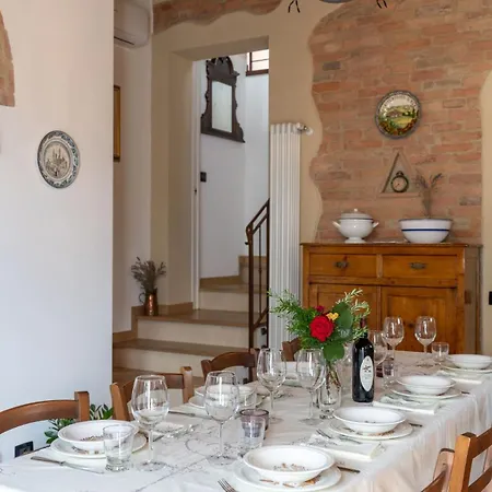 La Capanna Di Elfo Luxury View Villa Siena